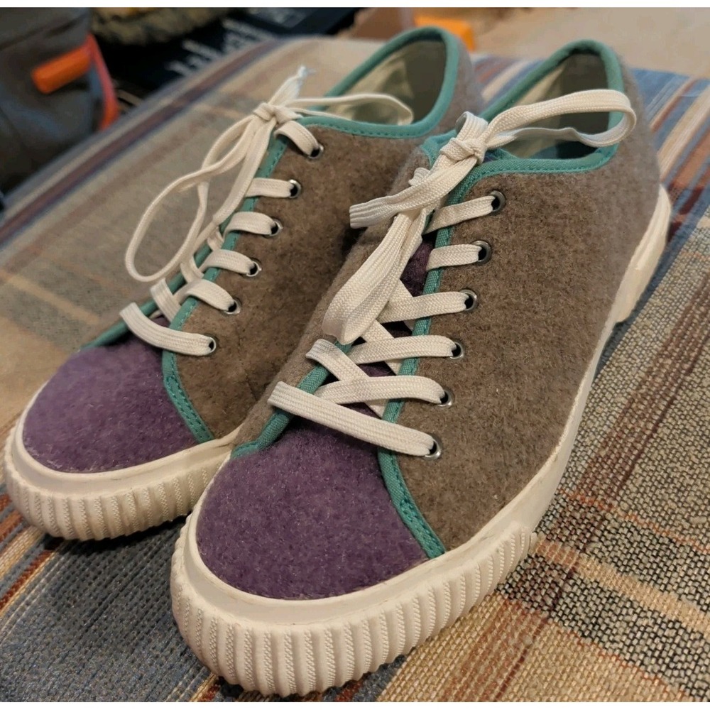 SeaVees Wheeler Sneaker Womens 9 Mushroom Felted Wool Purple Toe Low Top 207200